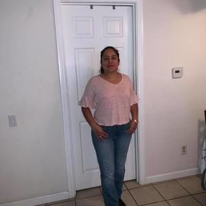 Meet your Posher, Iris